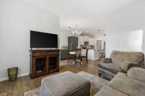 76 Legacy Glen Row Se, Calgary, AB - Indoor Photo Showing Living Room