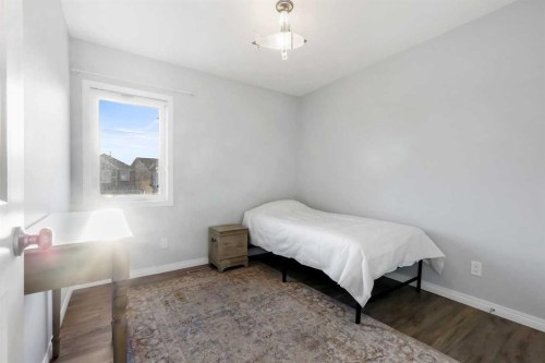 76 Legacy Glen Row Se, Calgary, AB - Indoor Photo Showing Bedroom