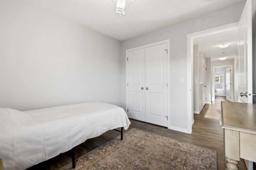 76 Legacy Glen Row Se, Calgary, AB - Indoor Photo Showing Bedroom