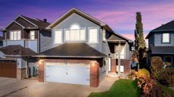 622 Saddlecreek Way NE Calgary, AB T3J 4A3