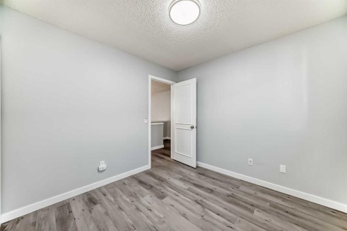 10134 Hidden Valley Drive Nw, Calgary, AB - Indoor Photo Showing Other Room