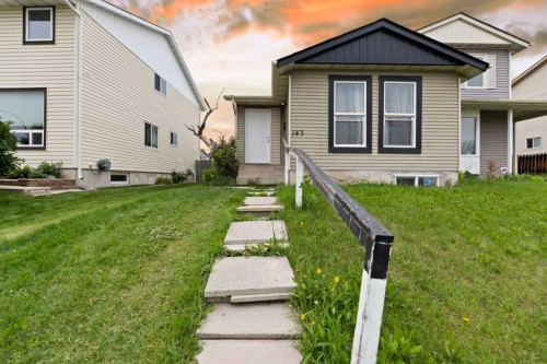 143 Falton Drive NE Calgary, AB T3J 1W7