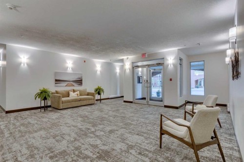 2201-24 Hemlock Crescent Sw, Calgary, AB - Indoor Photo Showing Other Room