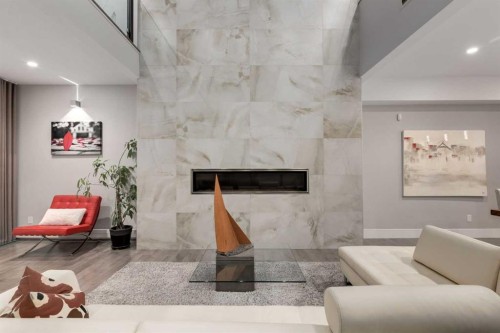 102 18 Avenue Se, Calgary, AB - Indoor With Fireplace