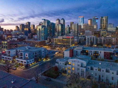 102 18 Avenue Se, Calgary, AB - Outdoor With View