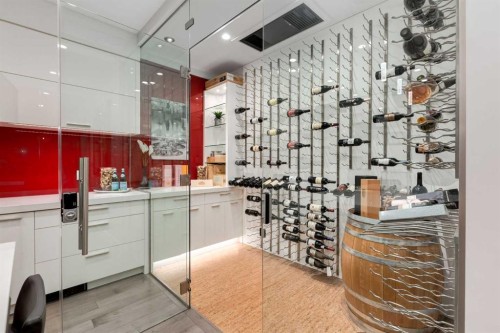 102 18 Avenue Se, Calgary, AB - Indoor