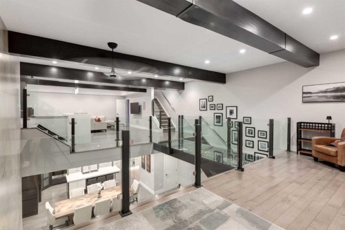 102 18 Avenue Se, Calgary, AB - Indoor