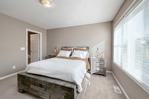 73 Everwoods Road Sw, Calgary, AB - Indoor Photo Showing Bedroom