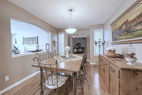73 Everwoods Road Sw, Calgary, AB - Indoor Photo Showing Dining Room