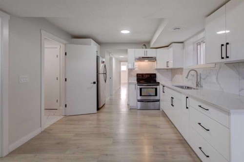 202 Falmere Way Ne, Calgary, AB - Indoor Photo Showing Kitchen