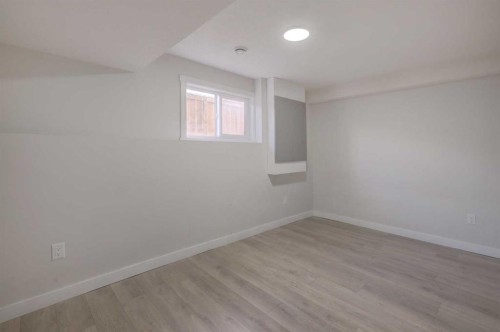 202 Falmere Way Ne, Calgary, AB - Indoor Photo Showing Other Room