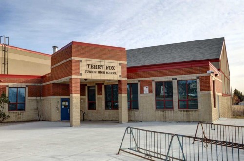 202 Falmere Way Ne, Calgary, AB - Outdoor