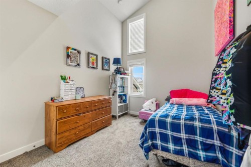 59 Sage Bluff Road Nw, Calgary, AB - Indoor Photo Showing Bedroom