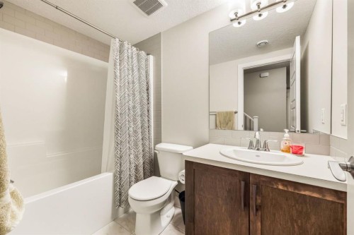 59 Sage Bluff Road Nw, Calgary, AB - Indoor Photo Showing Bathroom