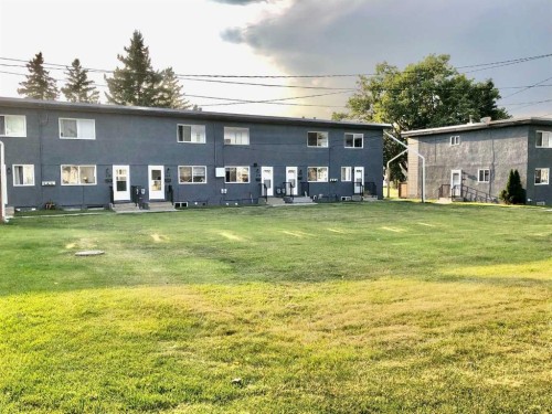 221-2211 19 Street NE Calgary, AB T2E 4Y5