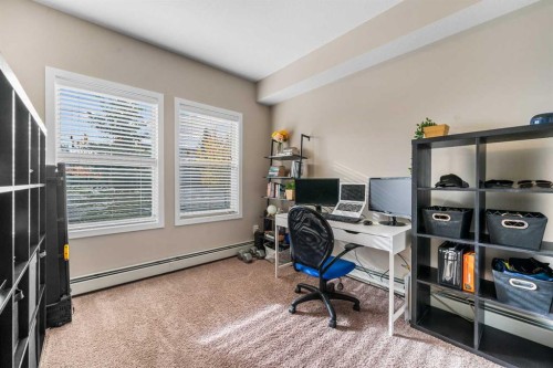 117-200 Cranfield Common Se, Calgary, AB - Indoor Photo Showing Office