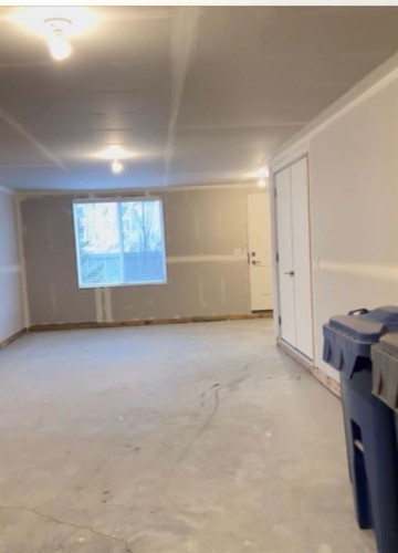 608 Copperstone Manor Se, Calgary, AB - Indoor Photo Showing Other Room