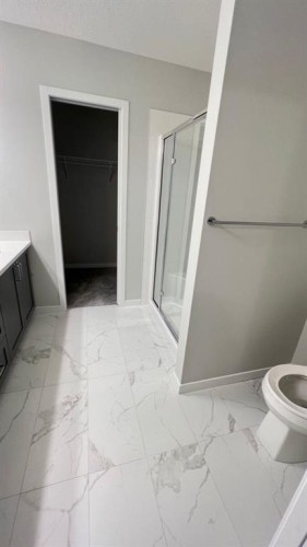 608 Copperstone Manor Se, Calgary, AB - Indoor