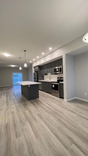 608 Copperstone Manor Se, Calgary, AB - Indoor