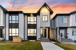 7722 46 Avenue NW Calgary, AB T3B 1Y2