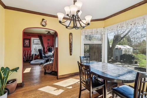 663 10 Avenue South, Carstairs, AB - Indoor Photo Showing Dining Room