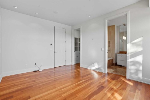 1403 Beverley Place Sw, Calgary, AB - Indoor Photo Showing Other Room