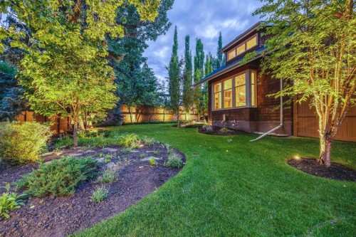 1403 Beverley Place Sw, Calgary, AB - Outdoor