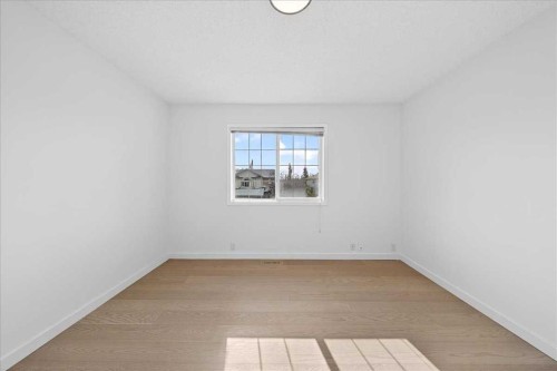 50 Citadel Ridge Green Nw, Calgary, AB - Indoor Photo Showing Other Room