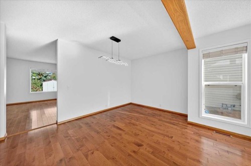 50 Citadel Ridge Green Nw, Calgary, AB - Indoor Photo Showing Other Room