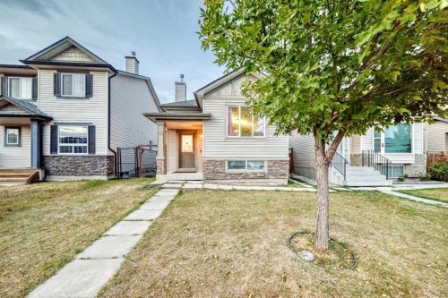 10 Saddlebrook Gardens Ne, Calgary, AB - Outdoor With Facade