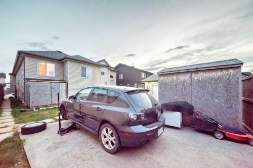 10 Saddlebrook Gardens Ne, Calgary, AB - Outdoor