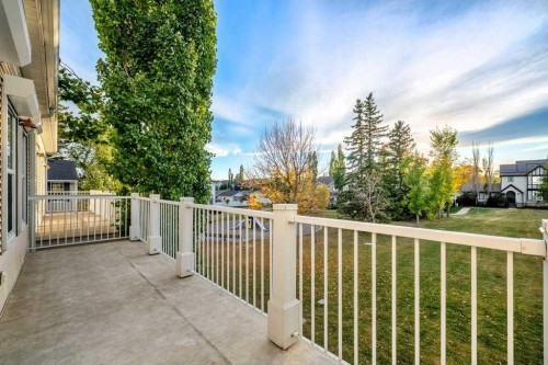 24 Ypres Mews Sw, Calgary, AB - Outdoor With Balcony