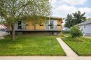 2026 41 Street Se, Calgary, AB  - Outdoor 