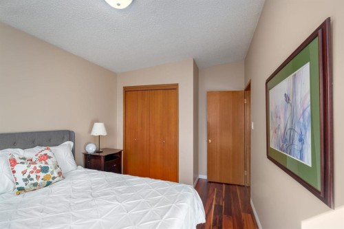 2026 41 Street Se, Calgary, AB - Indoor Photo Showing Bedroom