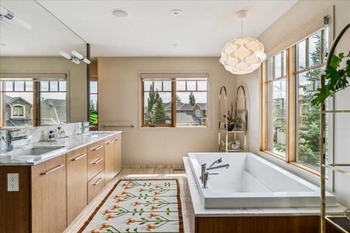 374 Discovery Ridge Way Sw, Calgary, AB - Indoor