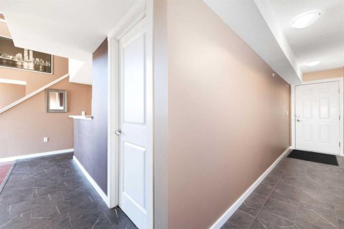 411-1540 17 Avenue Sw, Calgary, AB - Indoor Photo Showing Other Room