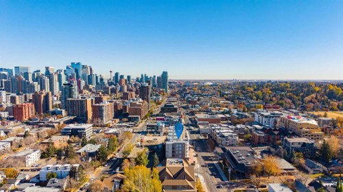411-1540 17 Avenue Sw, Calgary, AB - Outdoor With View