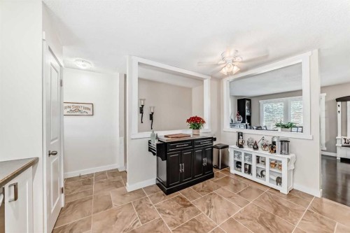 67 Sandstone Crescent Se, Airdrie, AB - Indoor
