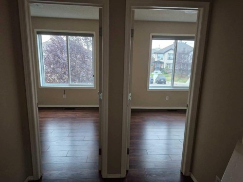 56 Saddlebrook Place Ne, Calgary, AB 