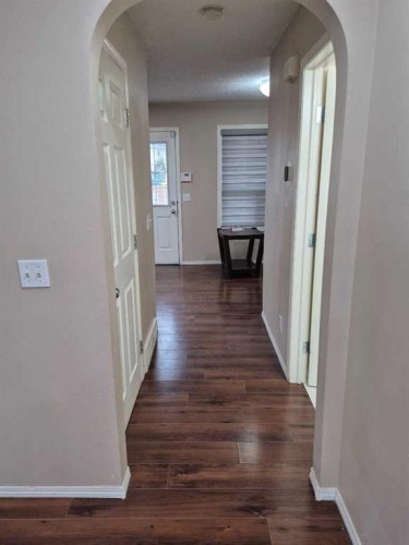 56 Saddlebrook Place Ne, Calgary, AB 