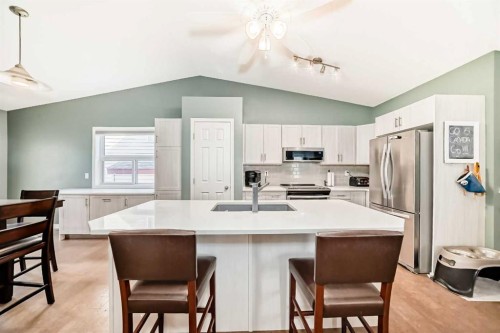 26 Copperfield View Se, Calgary, AB - Indoor Photo Showing Kitchen With Stainless Steel Kitchen With Upgraded Kitchen