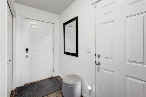 219 Copperfield Lane Se, Calgary, AB - Indoor Photo Showing Other Room