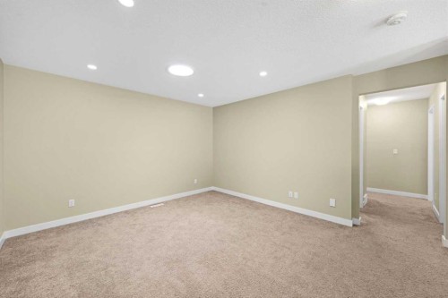 140 Nolancrest Green Nw, Calgary, AB - Indoor Photo Showing Other Room
