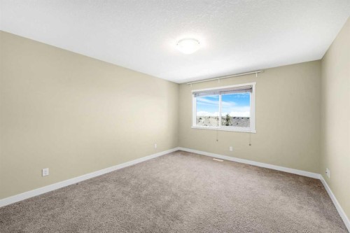 140 Nolancrest Green Nw, Calgary, AB - Indoor Photo Showing Other Room