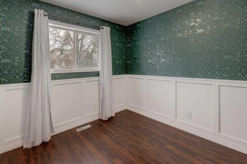 11065 Hidden Valley Drive Nw, Calgary, AB - Indoor Photo Showing Other Room