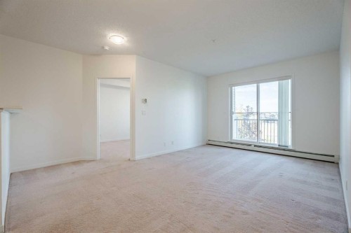 1212-333 Taravista Drive Ne, Calgary, AB - Indoor Photo Showing Other Room