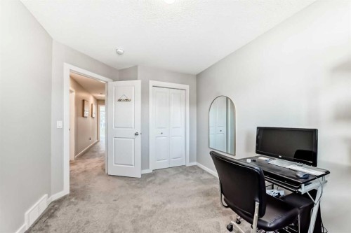81 Savanna Link Ne, Calgary, AB - Indoor Photo Showing Office