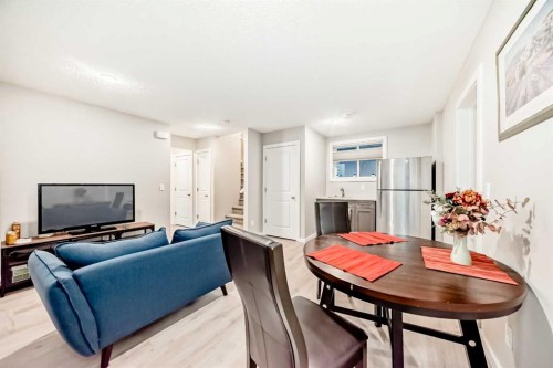 81 Savanna Link Ne, Calgary, AB - Indoor