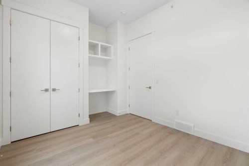 340 Muirfield Crescent, Lyalta, AB - Indoor Photo Showing Other Room