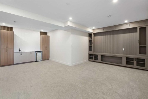 340 Muirfield Crescent, Lyalta, AB - Indoor